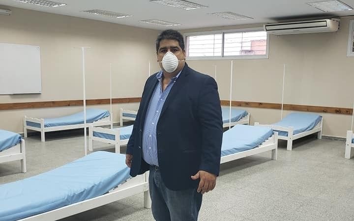 Denuncian que un concejal tucumano festejó su cumpleaños con asado y artistas de invitados
