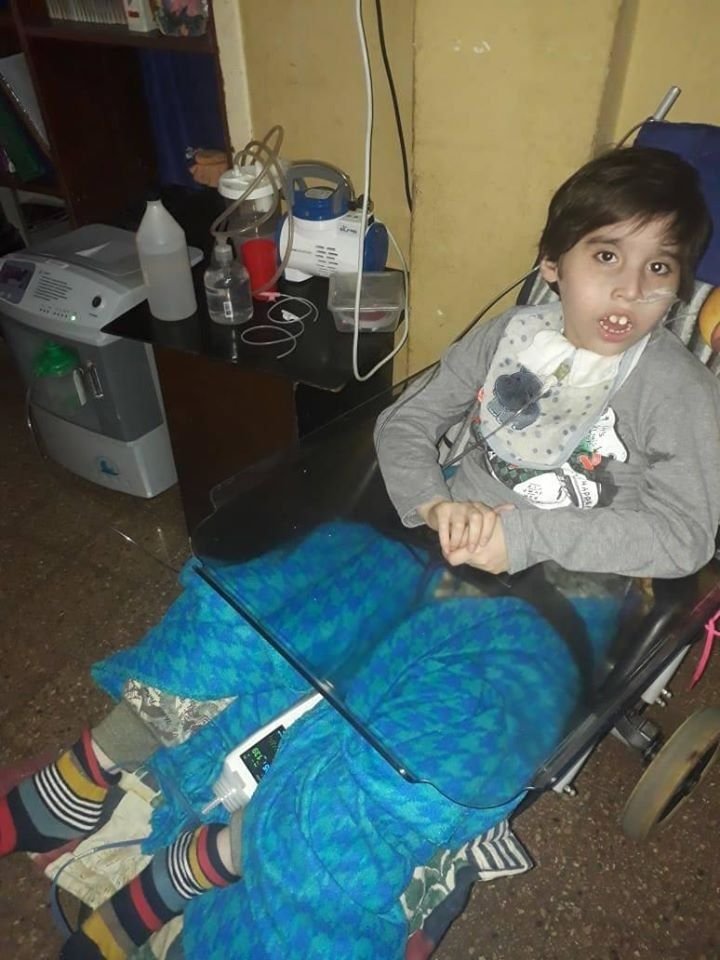 Tiene 8 años, padece epilepsia refractaria y pide que PAMI le autorice la leche