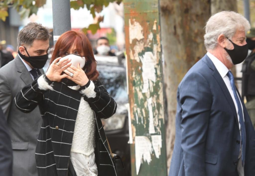 Cristina será querellante en la causa por espionaje ilegal; Larreta defendió a Macri