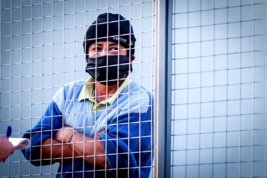 Lo golpearon con un fierro y le robaron en su casa, mientras le pedían que se fuera del barrio
