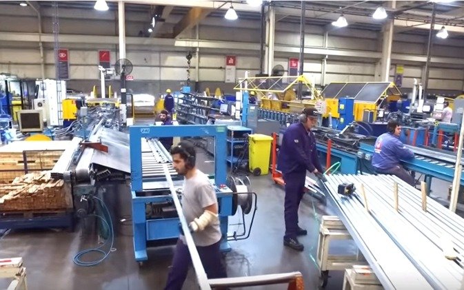 La utilización de la capacidad instalada de la industria bajó al 42% en abril