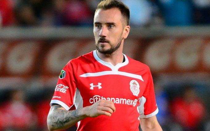 Federico Mancuello, que juega en México, dio positivo de COVID-19