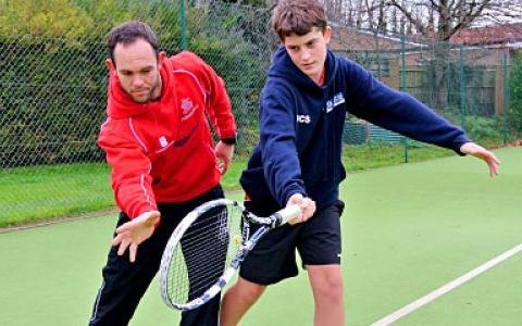Clubes y profesores de tenis marcharán a la quinta de Olivos para reclamar que les permitan trabajar