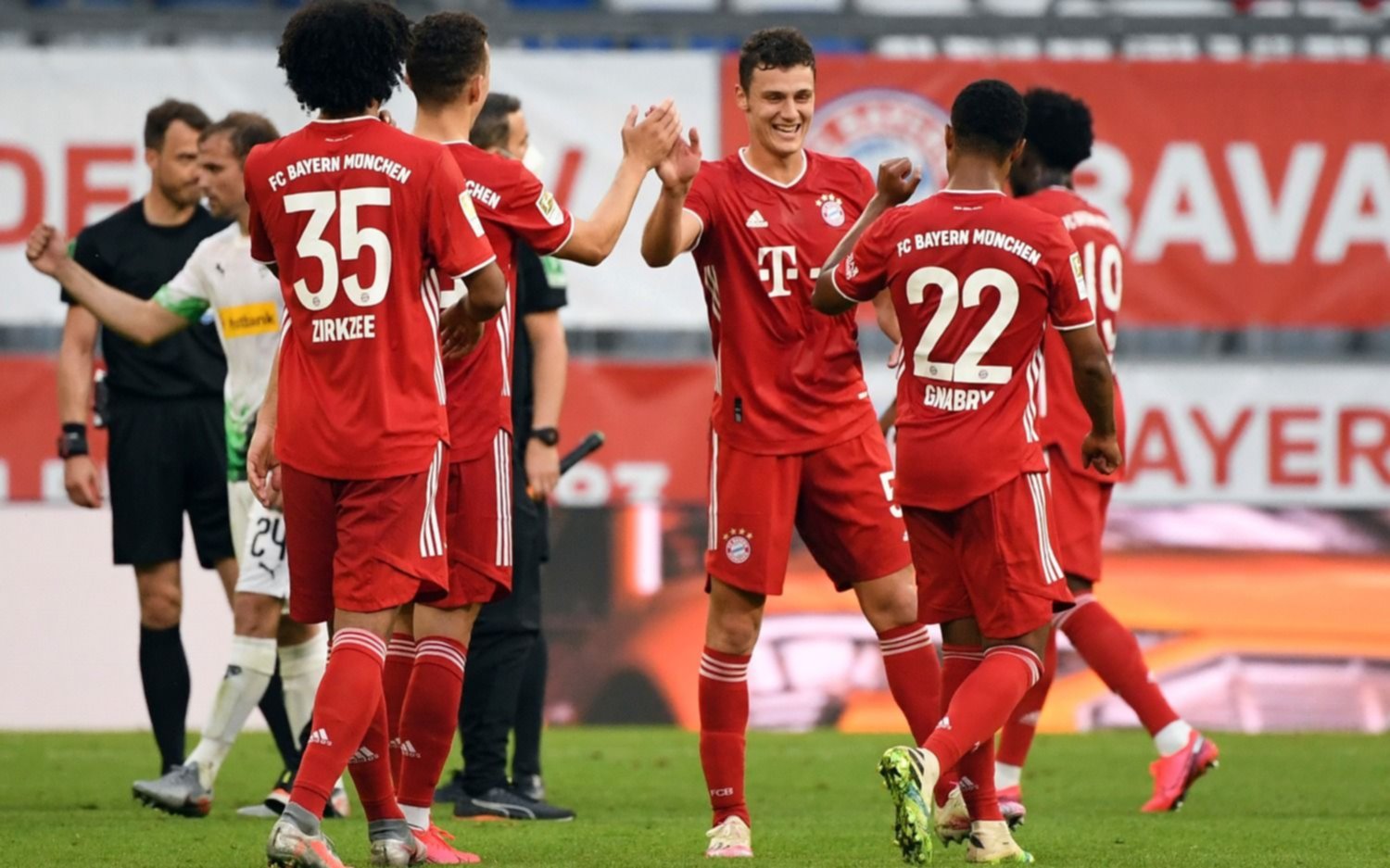 Bayern Múnich quedó a un triunfo de la coronación