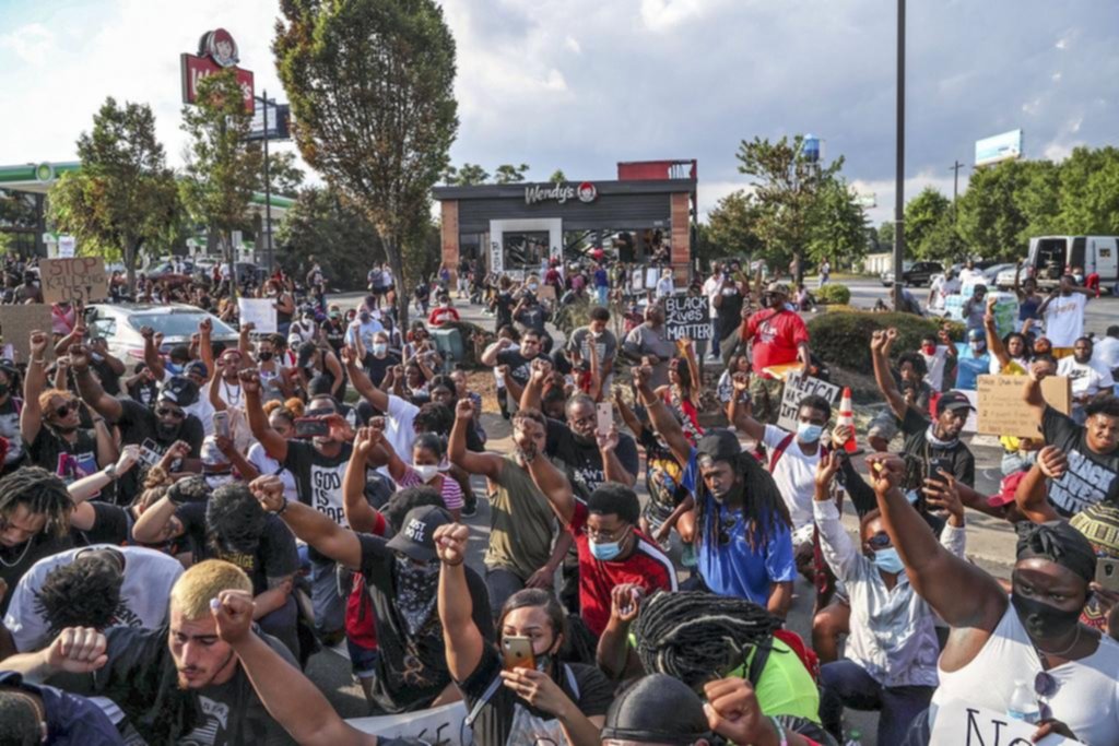Más tensión tras el nuevo asesinato racial en Atlanta