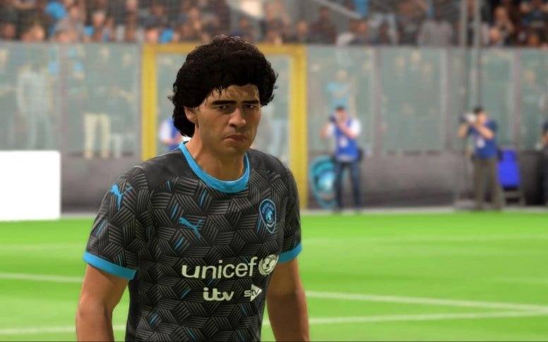 Maradona y Verón, juntos en acción benéfica de la FIFA