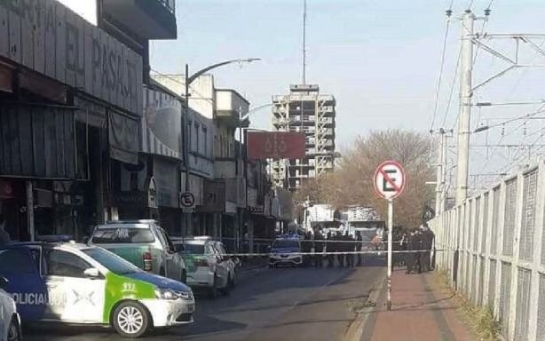 Policía mató a balazos a un joven que intentó apuñalarlo 