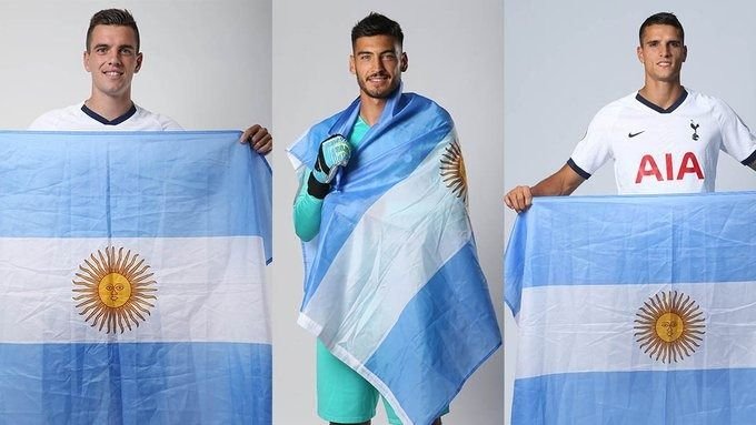 20 de Junio: Lo Celso, Gazzaniga y Lamela del Tottenham, posaron con la bandera argentina