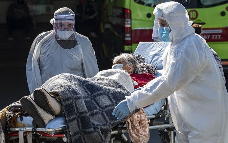 Chile reporta un total de 7.144 fallecidos asociados al COVID-19 tras añadir decesos sin PCR