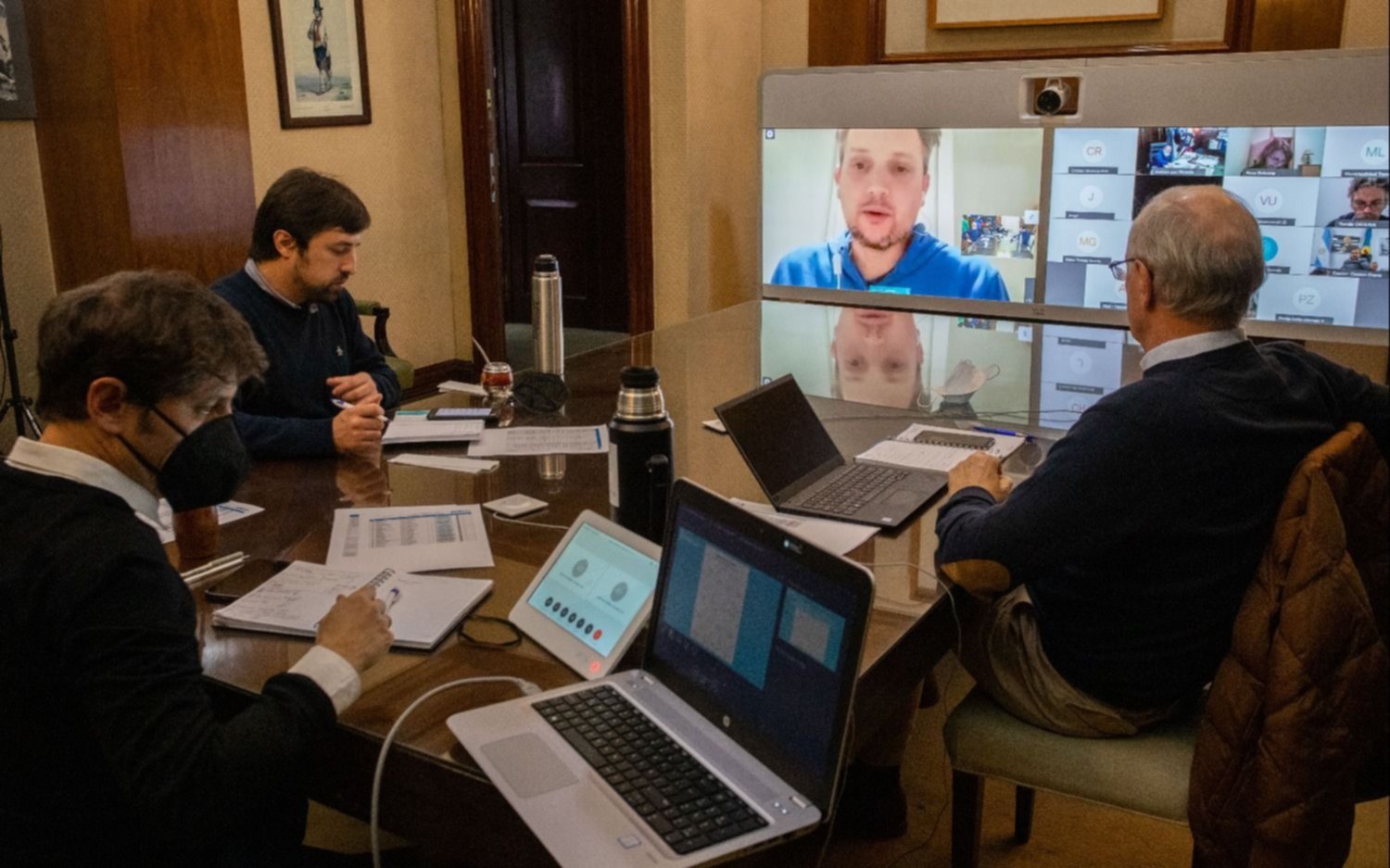 Comité de expertos sanitarios le recomendó a Kicillof restringir la movilidad en AMBA
