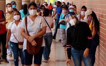 Colombia superó a China en contagios de coronavirus, con un récord de 3.843 casos en un día|