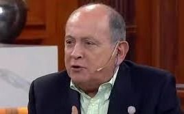 Chiche Gelblung evoluciona y está sin respirador