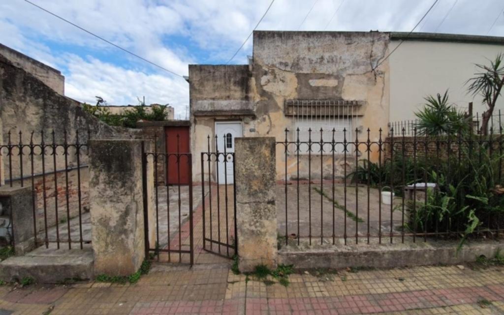 Noche de terror para una jubilada y una joven pareja en una casa de El Dique