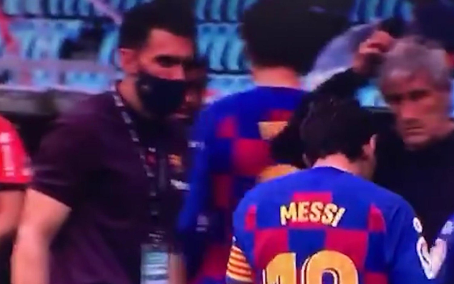 Lio Messi enojado con un integrante del cuerpo técnico: desplante y polémica