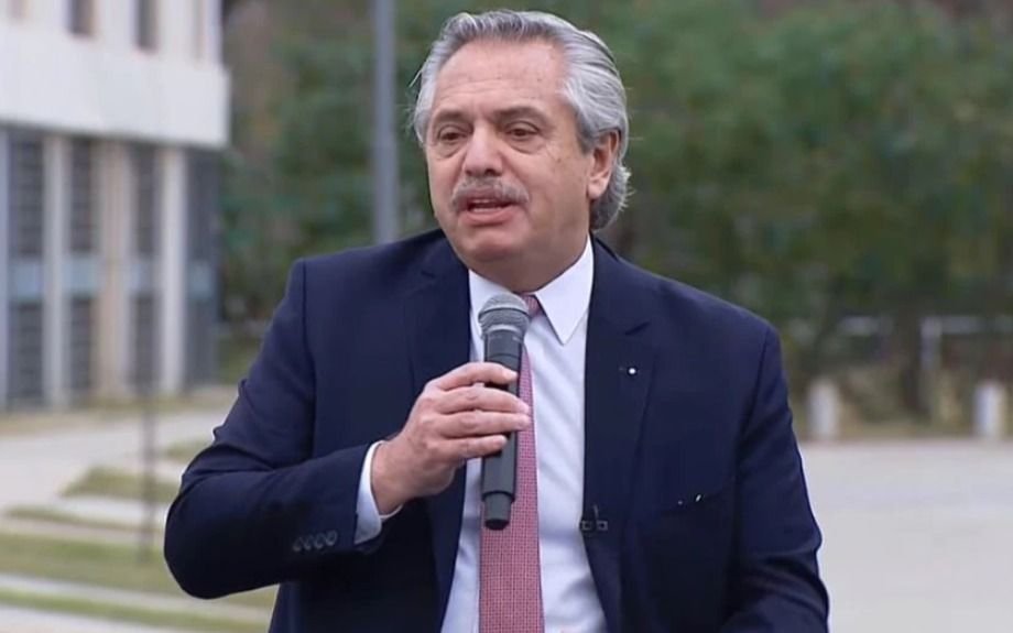 "Corregimos las tarifas porque la inflación apremia", dijo Alberto Fernández