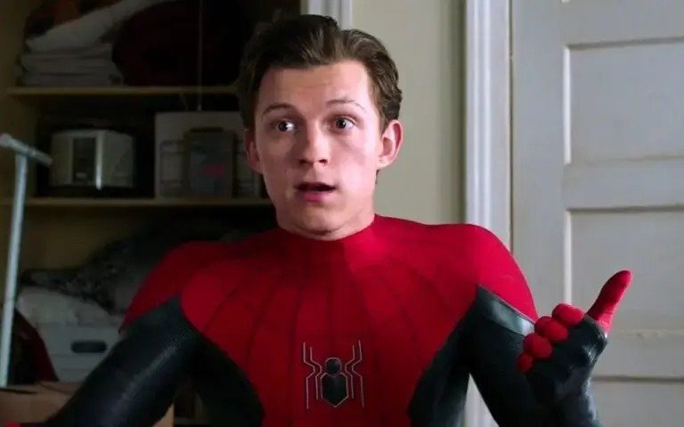 Marvel sancionó a Tom Holland por spoilear la nueva película de Spiderman