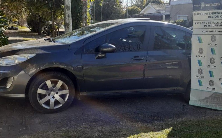 Cayeron en La Plata dos integrantes de una banda que robaba autos de alta gama y los vendía