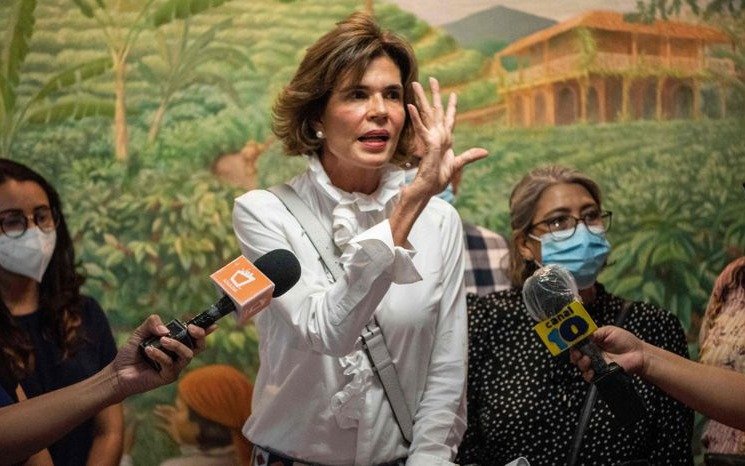 Escándalo en Nicaragua: orden de captura contra la opositora Chamorro, mayor rival de Ortega