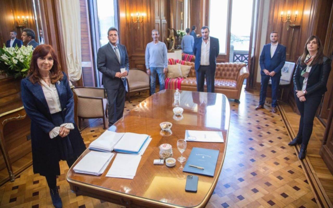 El Congreso rompió la pauta salarial oficial y otorgó un aumento del 40%