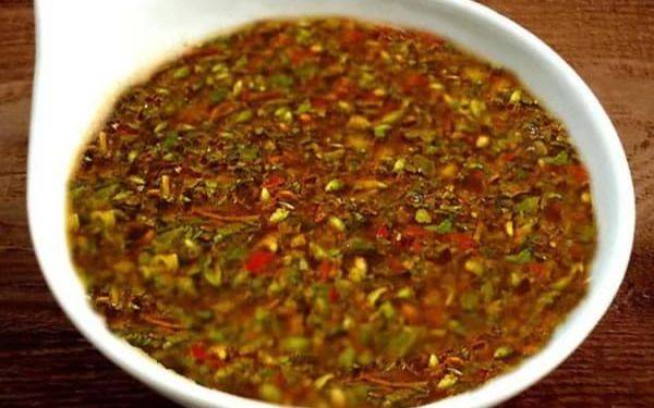 El chimichurri ¿es argentino o irlandés?: informe de la BBC abrió la polémica