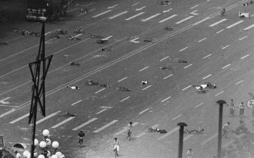 Aniversario de la masacre en la Plaza de Tiananmen: la foto de las secuelas
