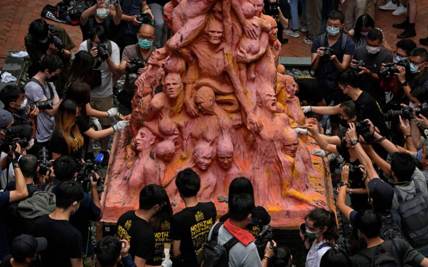 Tiananmen: pese a prohibiciones recuerdan la masacre que para el gobierno chino nunca existió