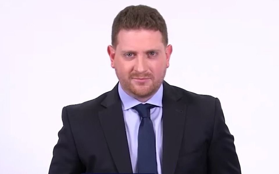 Jonatan Viale le anunció algo a sus seguidores tras el estar contagiado