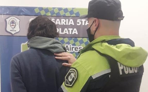 Encarnizado con una vivienda, quiso robar 2 veces en 24 horas