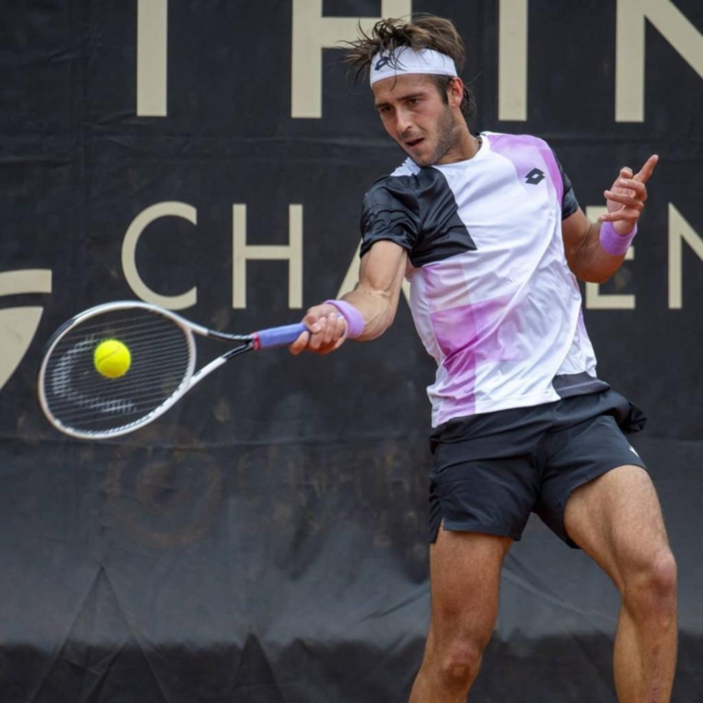 Delbonis no afloja en París y Etcheverry busca la final en Italia