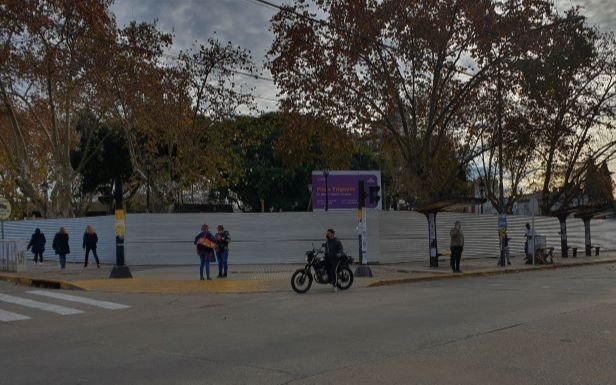 Comenzó obra de la plaza de la Estación de Quilmes