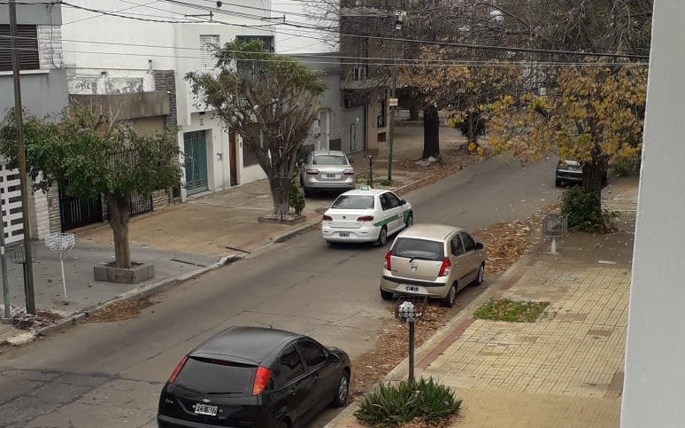 Indignación por la formación de "colchones de hojarasca" en 68 entre 5 y 6