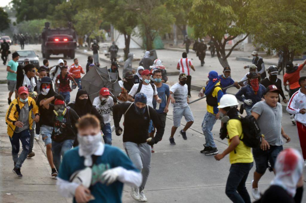 En la previa hubo incidentes en las afueras del estadio