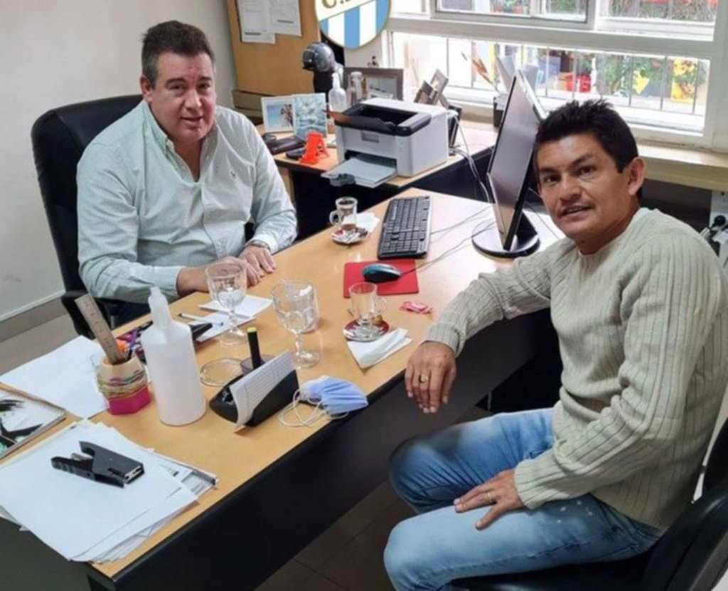 Gimnasia avanzó por el Pulga y lo tiene más cerca, pero el Decano también jugó su carta