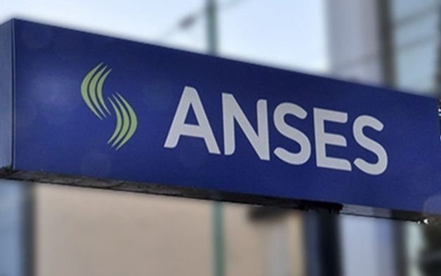 ANSeS: cobran jubilados, pensionados, beneficiarios de la AUH y del REPRO II