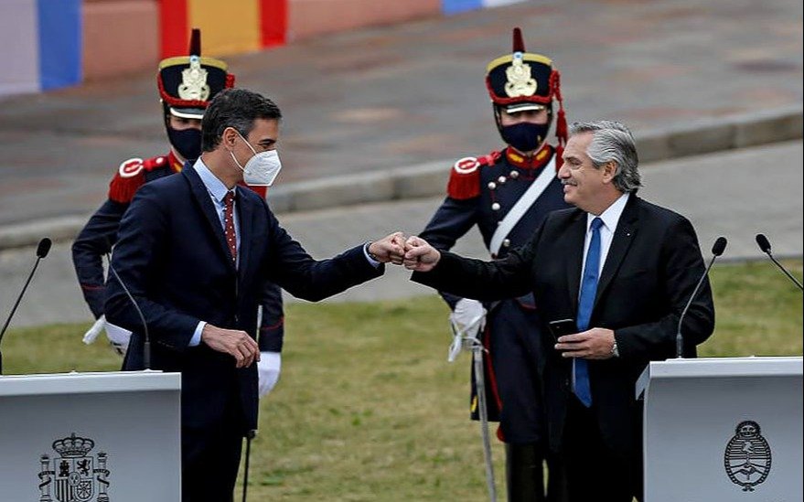 Alberto Fernández: “Los mexicanos salieron de los indios, los brasileños salieron de la selva, pero nosotros llegamos en los barcos de Europa"