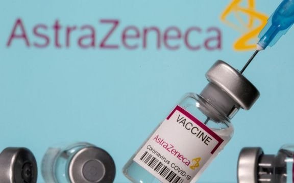 Este lunes llegarán a la Argentina 930 mil dosis de la vacuna AstraZeneca