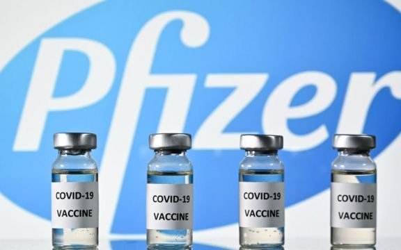 Las vacunas Pfizer podrían llegar a la Argentina a través de un seguro del BID