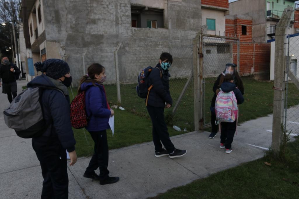 El regreso a la presencialidad encendió alarmas por el estado de numerosas escuelas