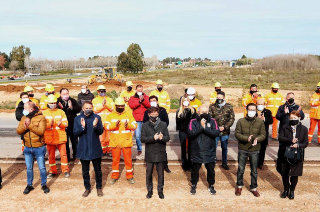 El Gobernador Kicillof recorrió obras en la Autopista Presidente Perón