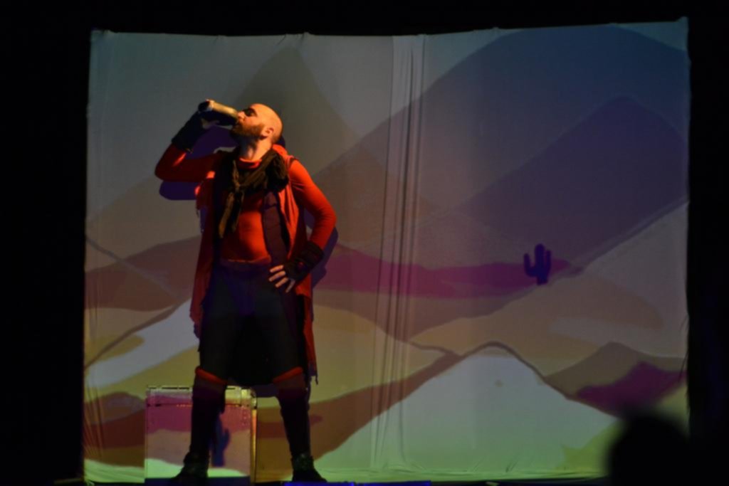 “Farenheit”: sello local en el 4° Festival Internacional Raíces para Niños y Niñas