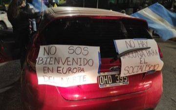 Alberto Fernández encabezó un acto en Salta en medio de fuertes protestas