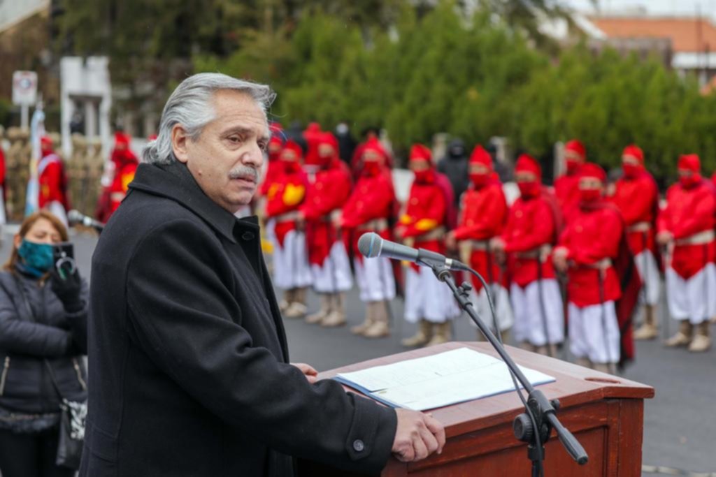 Alberto F. en el homenaje a Güemes y tras las protestas: “No es tiempo de disputas”