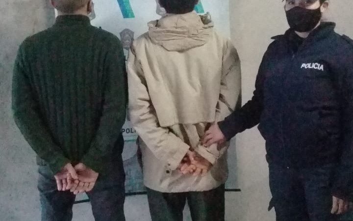 Un hombre de 34 años y un adolescente de 14, presos por intentos de robo en Barrio Norte