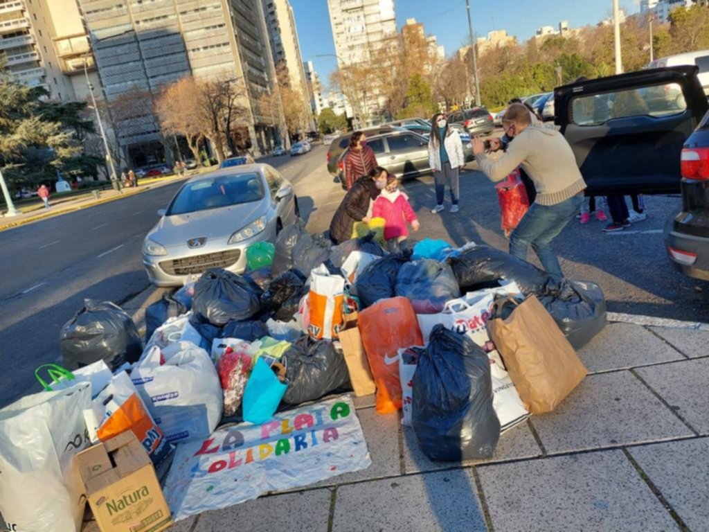 Los platenses ayudan contra el frío polar con numerosos gestos de solidaridad