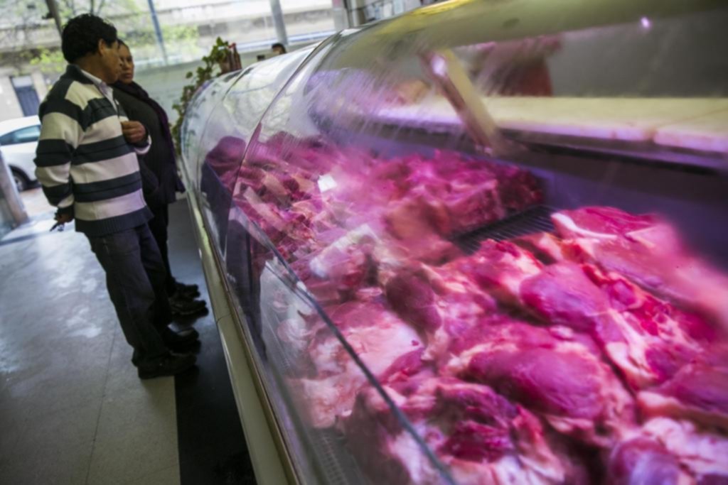 Carne: preparan medidas para “contener” el precio