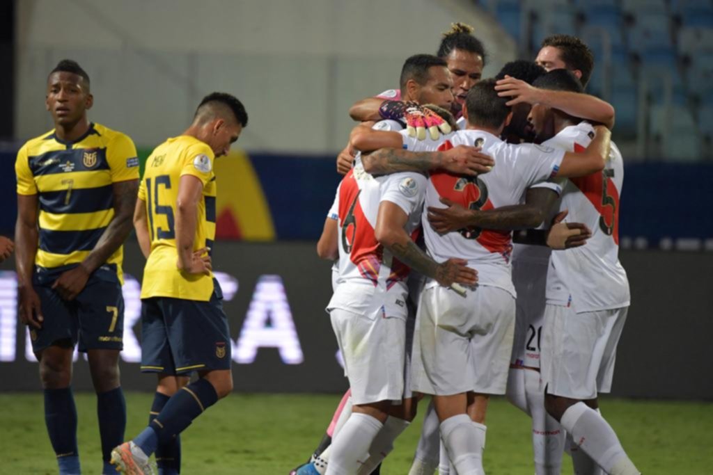 Alfaro, amargado: Ecuador lo ganaba 2-0 pero Perú se lo empató