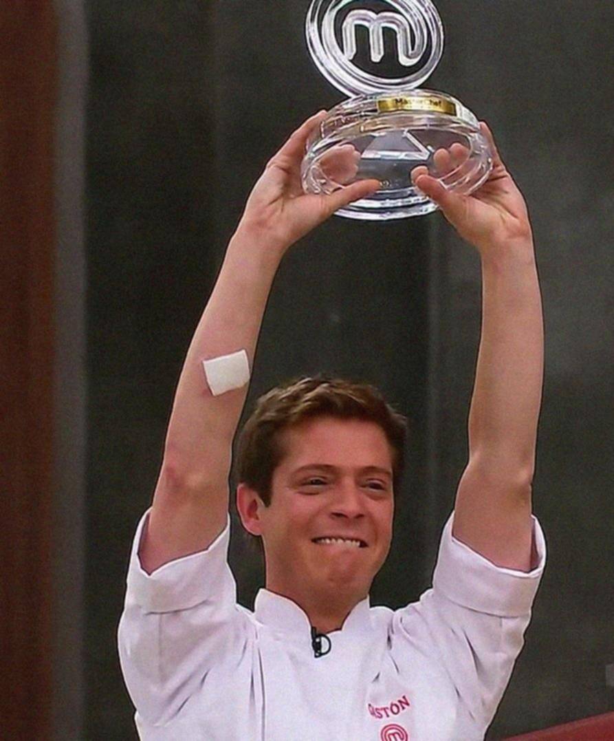 A fuego lento Dalmau, campeón de “MasterChef”, en una noche explosiva