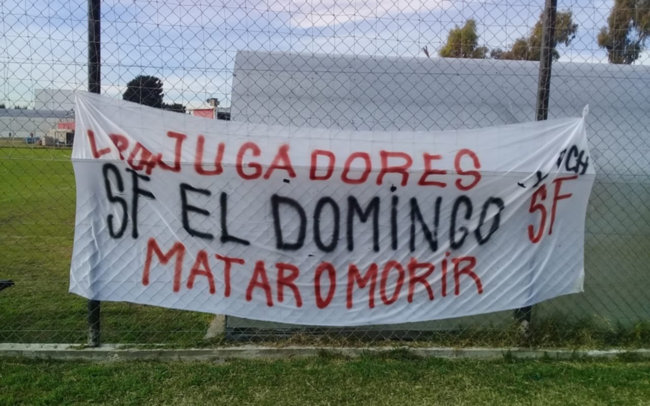 "El domingo matar o morir": banderas con amenazas y operativo especial en Chacarita