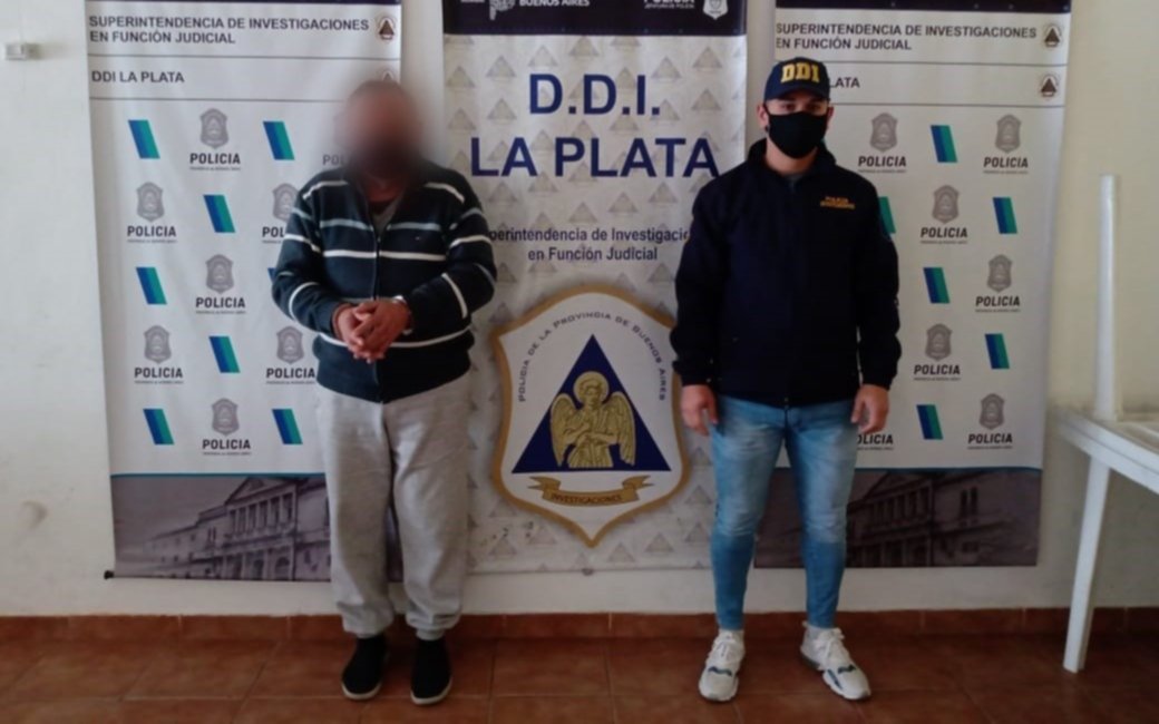 Denunció que era abusada por su abuelo y que guardó silencio para que no le hiciera lo mismo a su hermanita