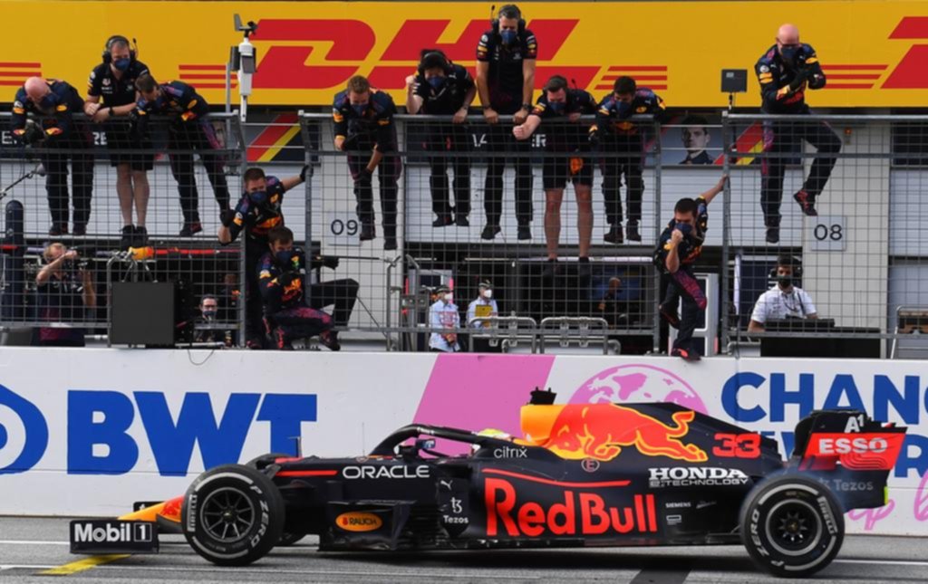 Verstappen se escapa en base a otra clase de manejo